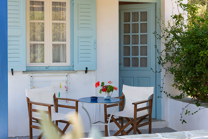 Rooms with terrace in Sifnos