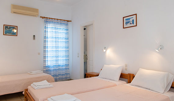 Triple room